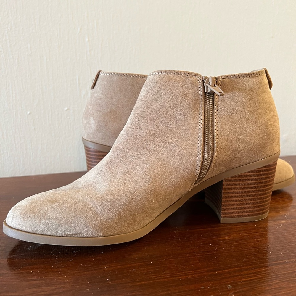 Light brown boots- NEVER WORN